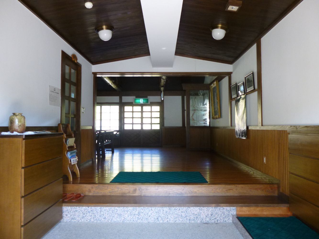 ビレッジハウス仁吾川玄関